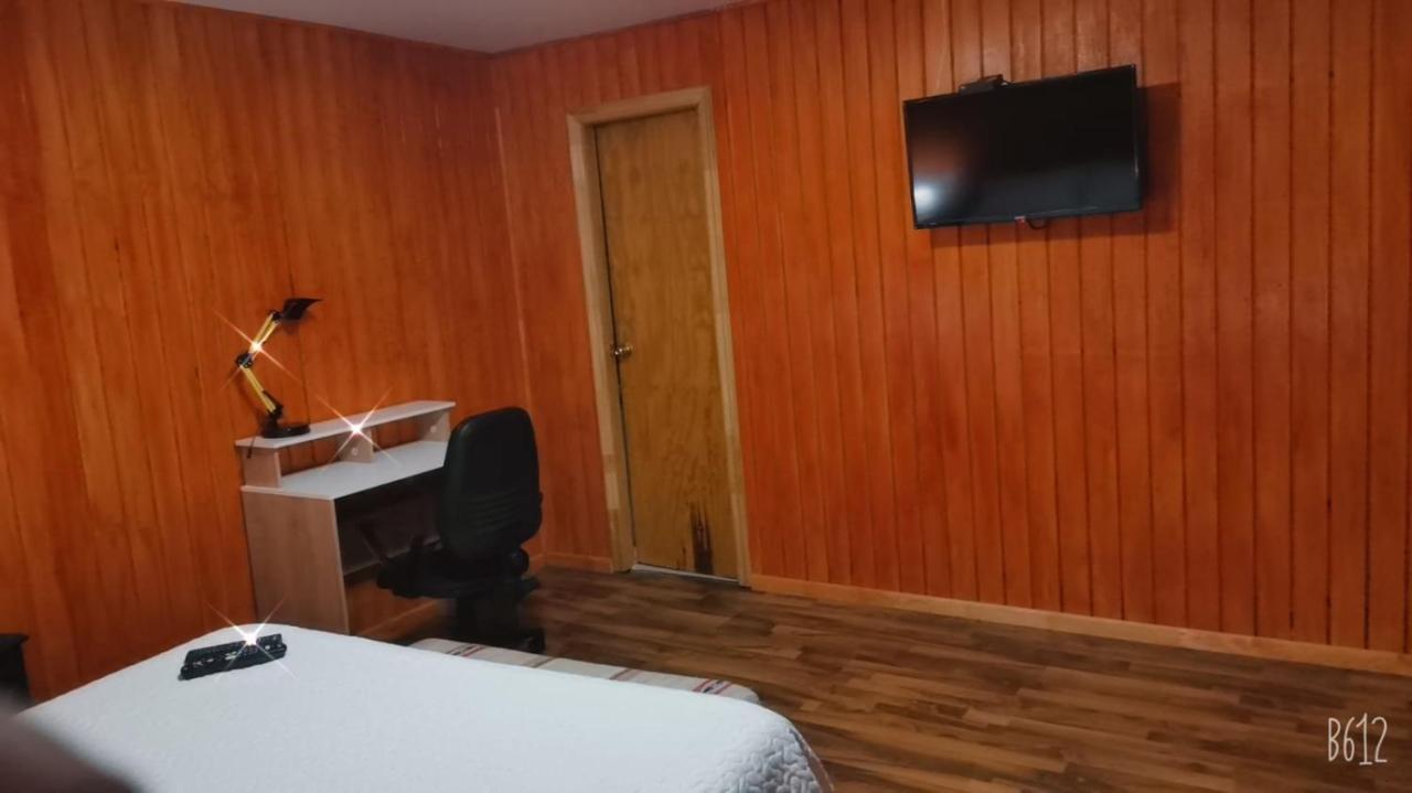 Roble Austral Hostal Coyhaique Exterior foto